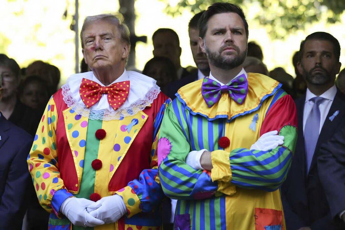 CjMfdt's tweet photo. Plague outbreak in Russia?
Send in the clowns. https://t.co/YPZbzdHHvl
