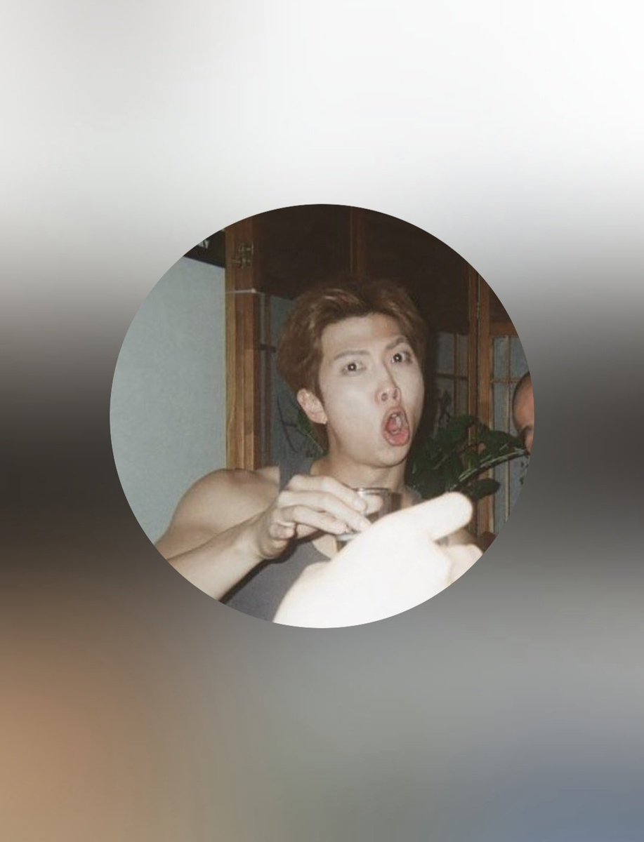 Hk_bts7's tweet photo. Namjoon has changed his profile picture on Instagram! https://t.co/b5onPDs0sN
