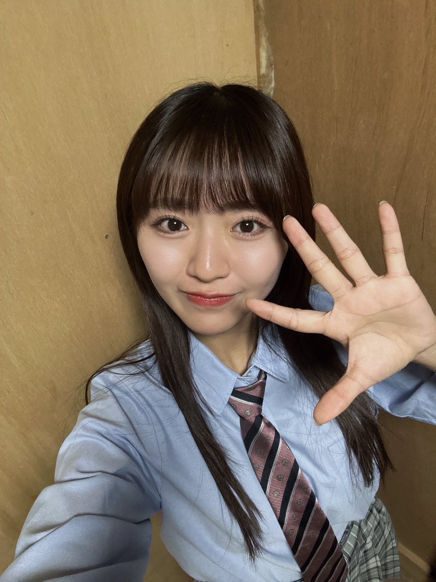 akira19811102's tweet photo. おはようです
(⁠・⁠∀⁠・⁠)
隠岐は今日は曇ってます🌥️

新たな週の始まり！
体は重いですが(気持ちの問題ですw)
先週久々に普通に通常通りに過ごして
リズム取り戻してきたから
今週も乗り切っていきましょい👊

今日もがんばるんちゃん🥳

#豊田ルナ
#おいでよるんちゃん https://t.co/Tj8ezLdsdO