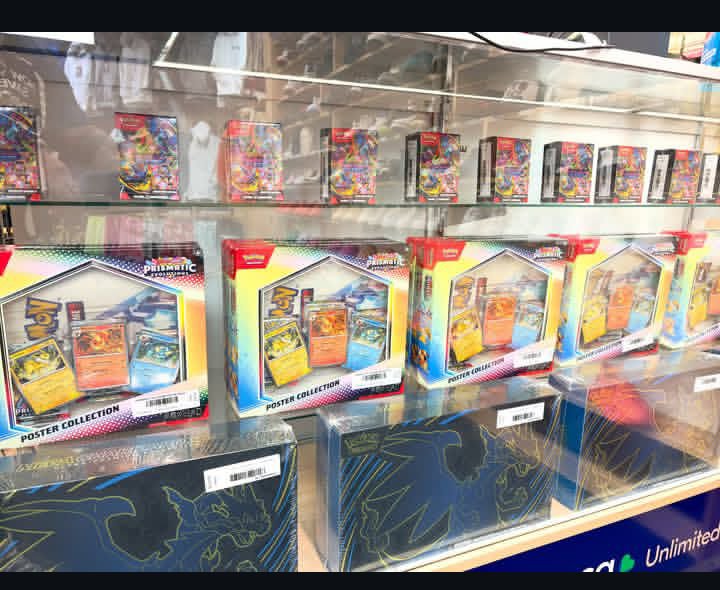 Poke_Grails's tweet photo. 2 WINNERS. LET’S MAKE SOMEONE’S DAY.🔥🔥

Giving away some Pokémon goodies to 2 lucky trainers.

To enter: 
Like
Repost
Follow me and @David__pulls
Comment your favorite Pokémon

2 winners. One random draw. Good luck🍀 https://t.co/s7RykpuibS