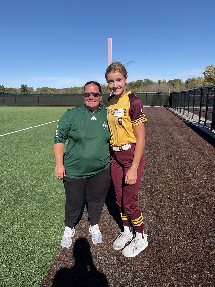 caitlenketter6's tweet photo. Thank you UW Green Bay Softball for an amazing pitching camp today. I learned so much and can’t wait to use the new drills I learned in my workouts! @GBPhoenixSB @skubuske https://t.co/W6vUd5U0K3