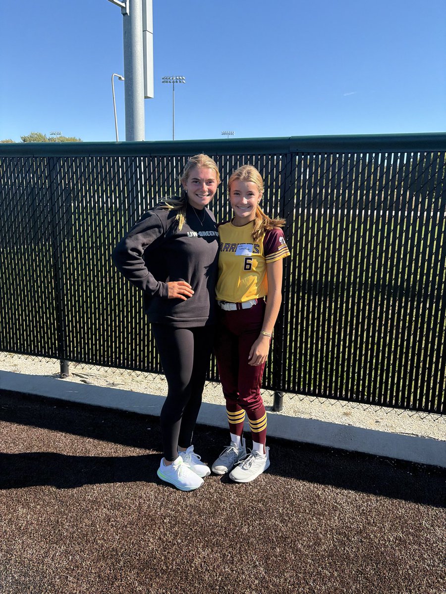 caitlenketter6's tweet photo. Thank you UW Green Bay Softball for an amazing pitching camp today. I learned so much and can’t wait to use the new drills I learned in my workouts! @GBPhoenixSB @skubuske https://t.co/W6vUd5U0K3