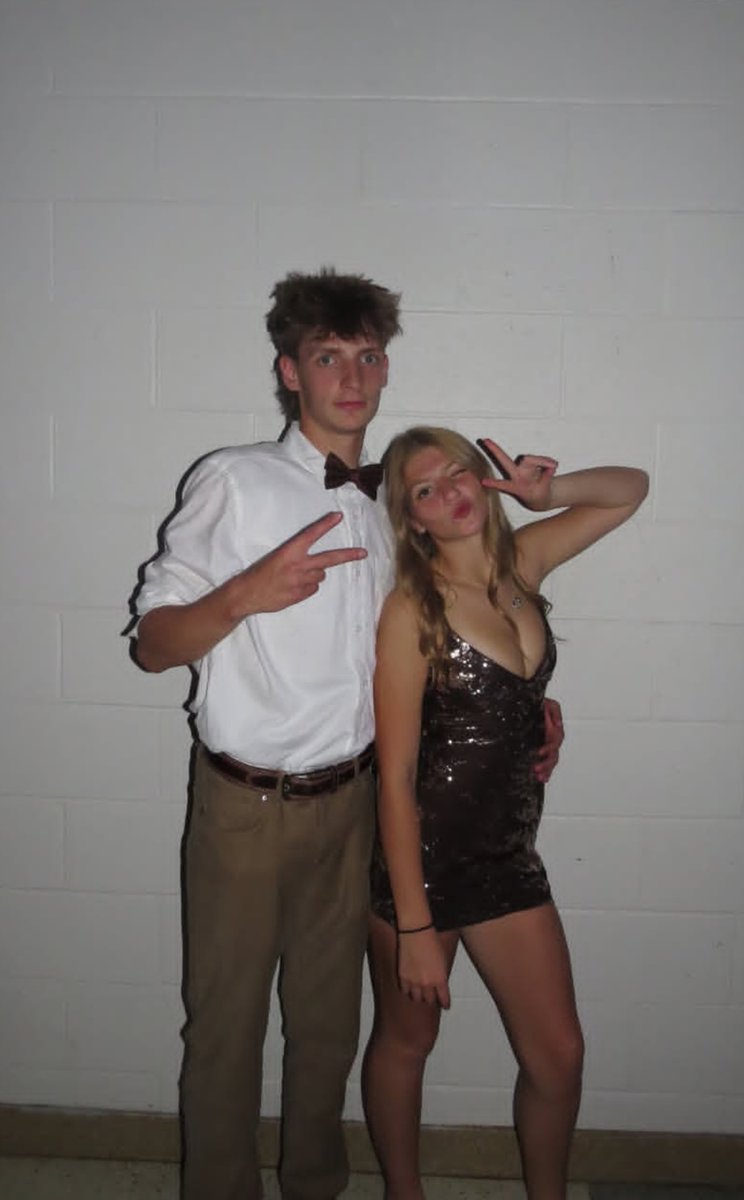 BoyZom99's tweet photo. Had alot of fun at hoco

Pt. 1 https://t.co/VyLG2NxlV3