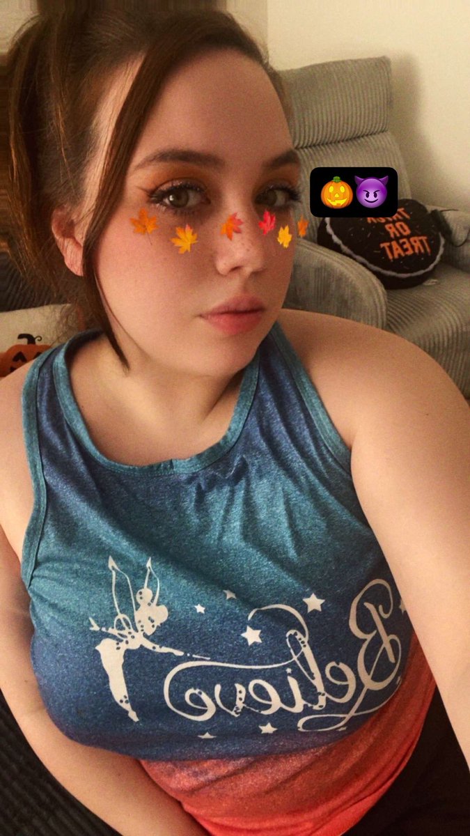 witchy1369's tweet photo. #fypシ゚viral #stoner  #chubby #fypviral #thick #sexy  #sweetface https://t.co/Sx1hORiOBX
