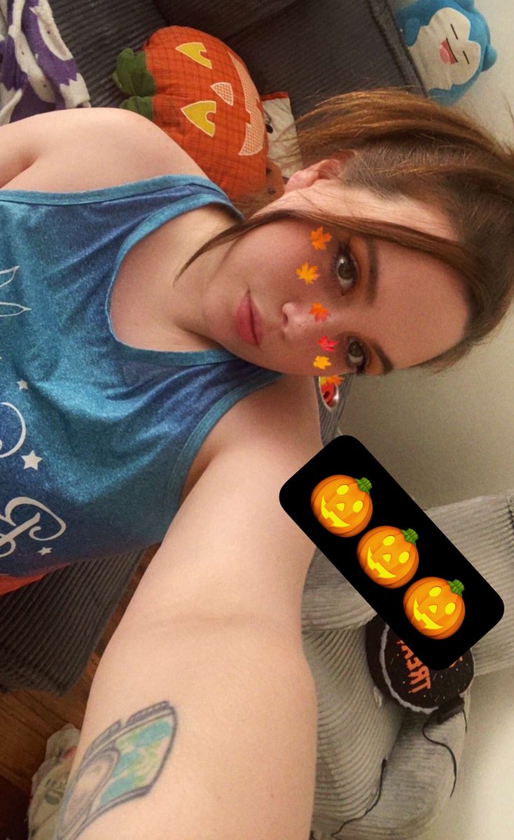 witchy1369's tweet photo. #fypシ゚viral #stoner  #chubby #fypviral #thick #sexy  #sweetface https://t.co/Sx1hORiOBX