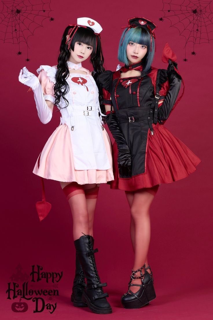hq_n88's tweet photo. @ma_karon_____ @llo0llo1 仮装こちらでお願いできますと幸いです🎀
黒髪の子が黒色、青髪の子が白色の服装です♪ https://t.co/XIQcEmhb1h
