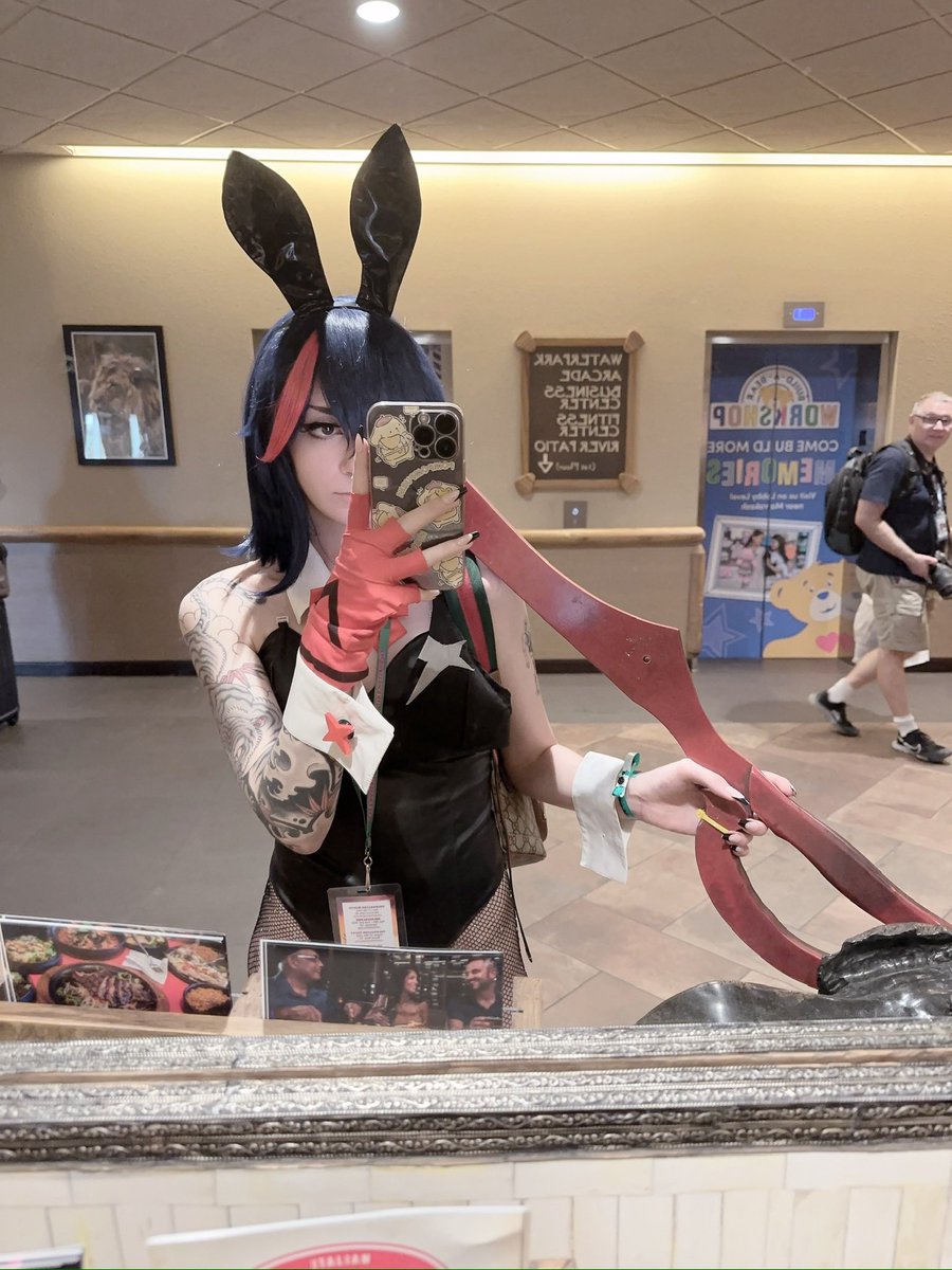 vampi_gf's tweet photo. HAPPY 13TH ANNI KILL LA KILL ❤️‍🩹🩸✨✂️ https://t.co/DiUsBq5wWm