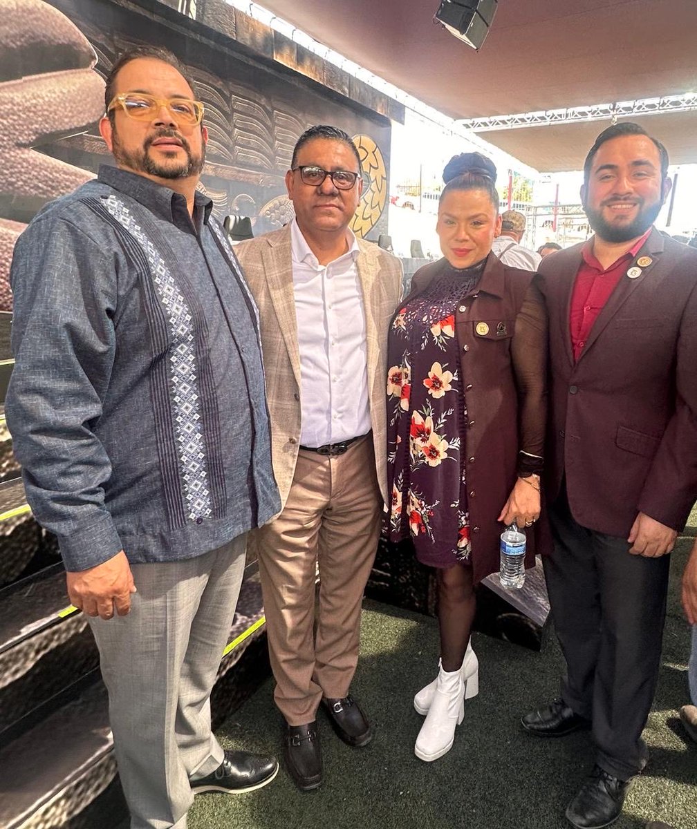 a_vargas_ocon's tweet photo. 🔴 Presencié el 2º Informe de Gobierno del Alcalde de Tijuana @BurguenoTJ. En conjunto con diferentes personalidades del gremio político y jurídico.

#BajaCalifornia #GobiernoDeTijuana #Política https://t.co/ExSQIpi80V