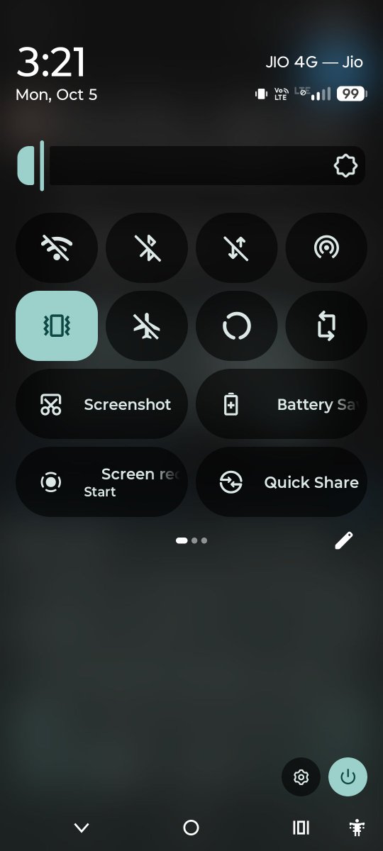 Manoj933337's tweet photo. I would like to report an issue with the latest Moto G57 5G Power update (A171WAAH.31-9-4).

After installing this update, two warning messages appear every time I try to enable mobile data. 

This adds unnecessary steps to a basic and frequently used function and makes https://t.co/dDnMlK6OWm