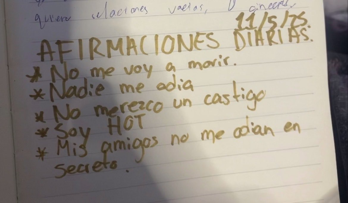 AndyKawanrr's tweet photo. O será que sí me odian en secreto? 😔 https://t.co/NE5urODiAY