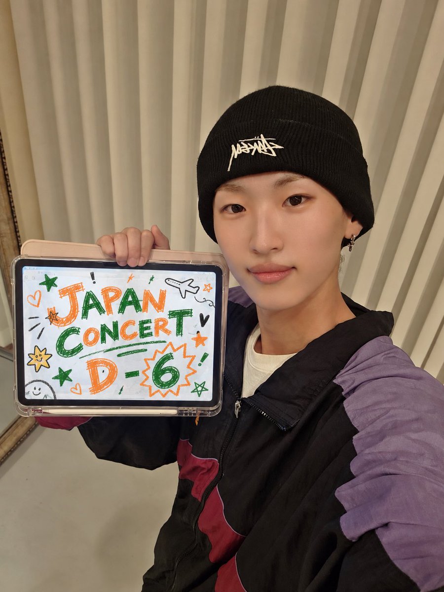 Dreamof1ne's tweet photo. 우왕 6일 남았어요 너무 떨리고 기대됩니다 ..🤍😖#환희 #hwanhui 

もうあと6日です！すごく緊張するし、楽しみです.. 🤍😖

#日本コンサート
#KPOPライブ
#日本ライブ https://t.co/MAnnciSIB2