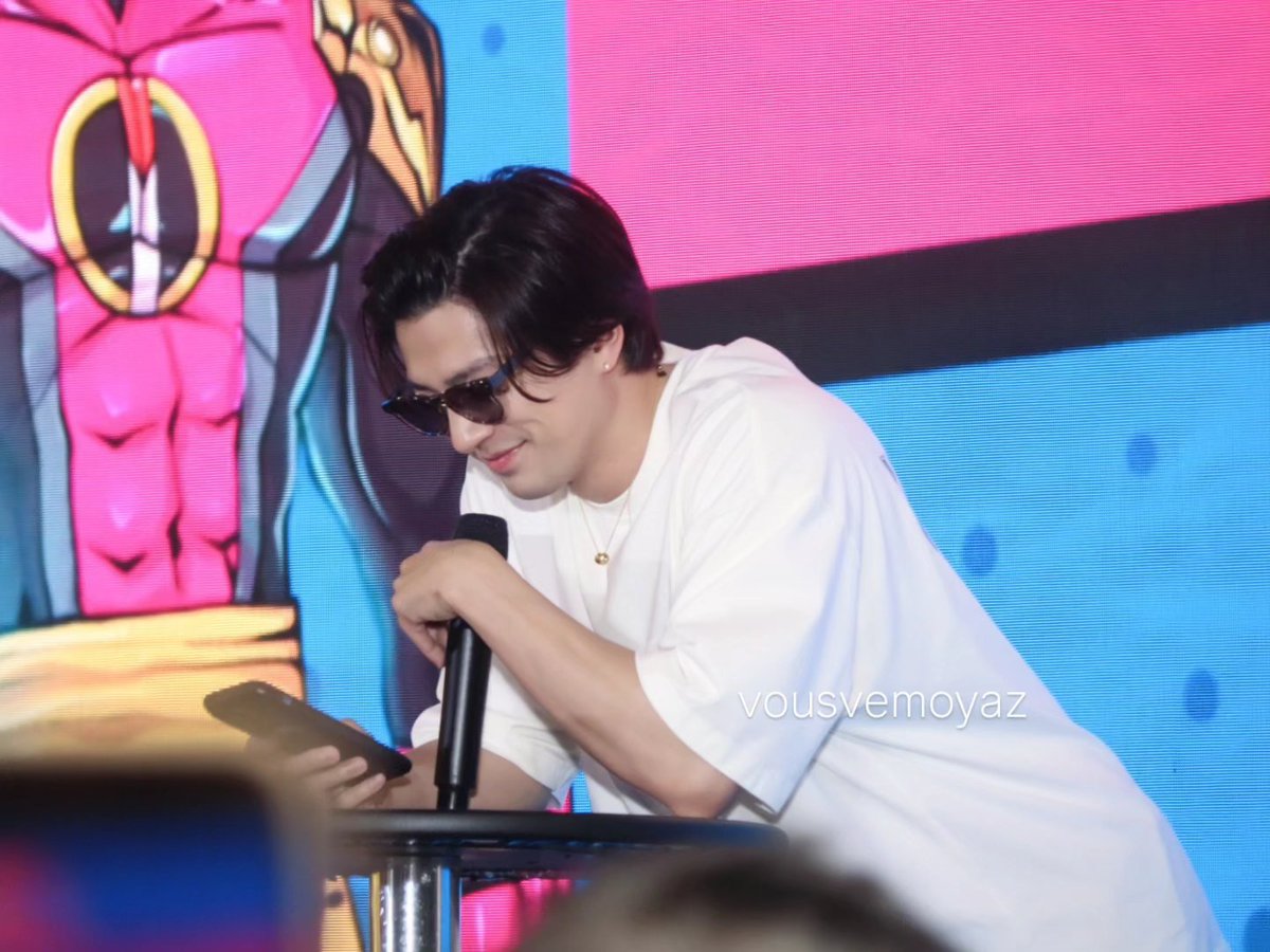 lost_in_zoro's tweet photo. Mackenyu came to the chat in the Fanclub. He said Indonesians were all polite and kind, just like the Japanese and there were so many nice people. 

So happy that he was so impressed with us! Hope he'll consider a fanmeet in Indonesia!! 😆🙏 https://t.co/kWyBBFlEVc