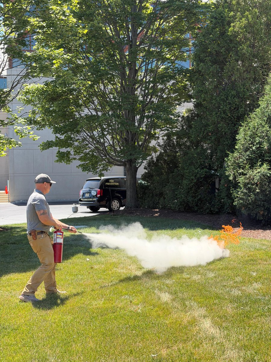 acuityinsurance's tweet photo. A few months back, our Acuity employees had the opportunity to take part in a hands-on Fire Safety Lunch &amp; Learn, where they learned about all things fire prevention.

Being prepared can make a huge difference when emergency hits and seconds matter.

#FirePreventionWeek https://t.co/SroOYEeahG