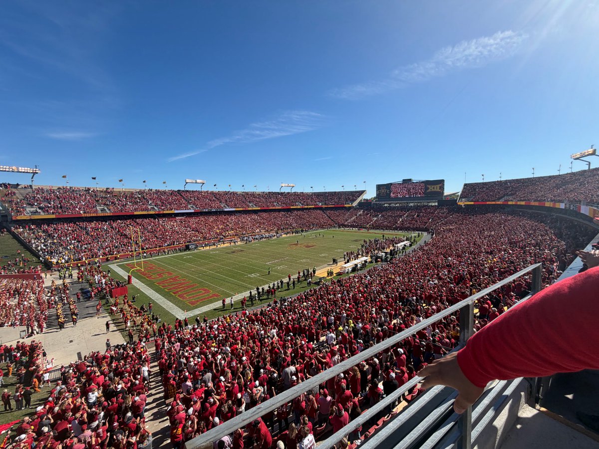 brody_kelliher's tweet photo. Had a good time at @CycloneFB yesterday, thank you for having me! 
@CoachThornton61 @andy_lucas98 @CoachHestness https://t.co/rrN0TU5Xr2