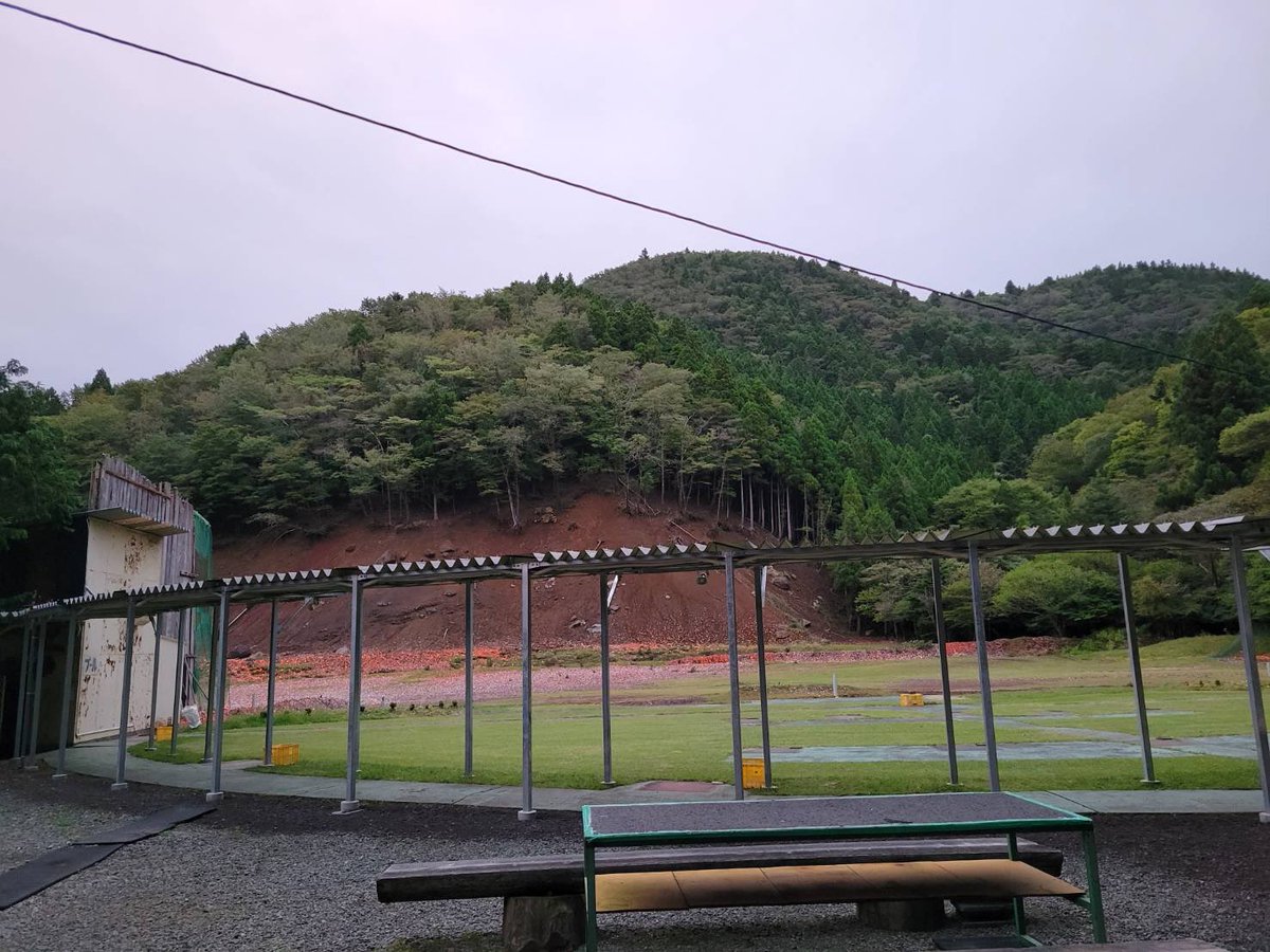 suyamashooting's tweet photo. おはようございます☀
10月5日（日）今朝の須山情報です。
天気　曇り🌥️
気温　13℃
風　　微風
本日は全面空いています。

本日も皆様のご来場スタッフ一同心よりお待ちしております。 https://t.co/qkYj9qoYFq