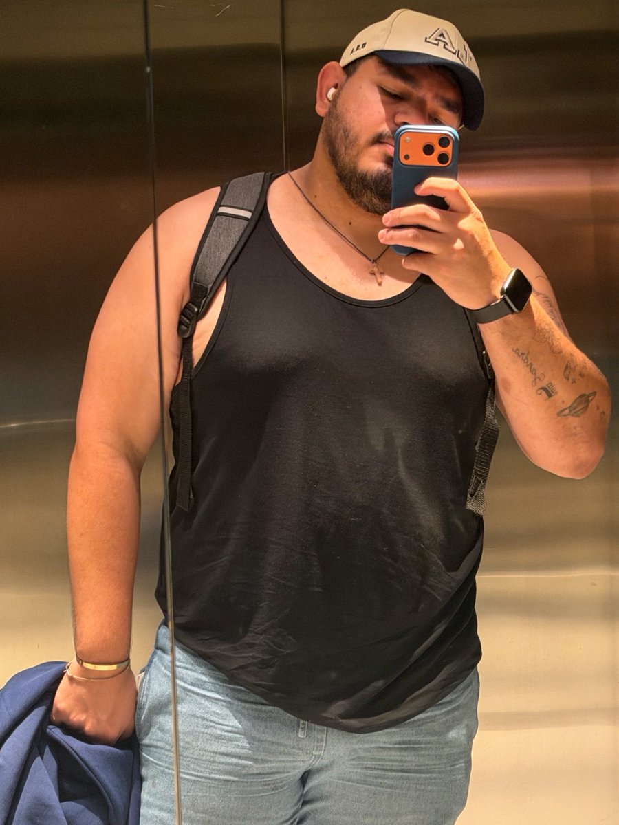 diceberr's tweet photo. I’m a big boy 🐻 https://t.co/GRB0ROw71a