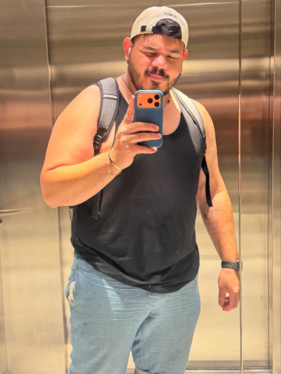 diceberr's tweet photo. I’m a big boy 🐻 https://t.co/GRB0ROw71a