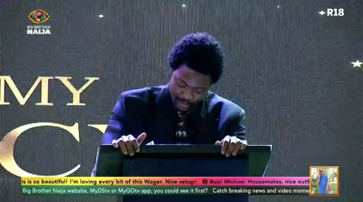 Amchizzy's tweet photo. Aikuo won 💚💚💚💚💚💚

A man that tried … and about to conquer the world!!! 

Professor Aikuo aka Naija/Africa favourite!!! #bbnaija https://t.co/IYYcSCpMfD
