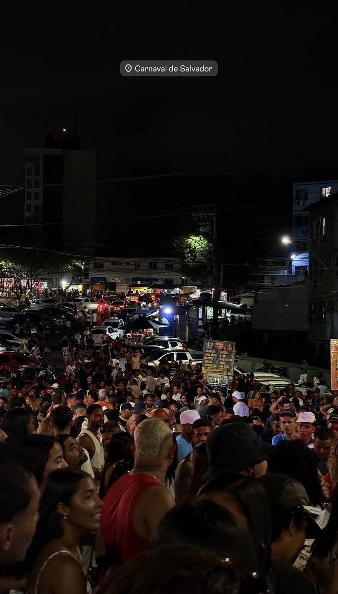 xpabro_'s tweet photo. eu amo as eleições aqui em salvador https://t.co/BC6Bmgn20w