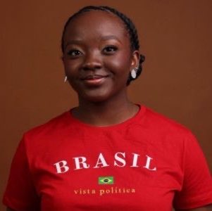 plusmusicx's tweet photo. Ana Elisa (PT) se torna a mais jovem da história a se tornar Deputada Federal por Minas Gerais, com apenas 21 anos. https://t.co/6iujwOiKvi