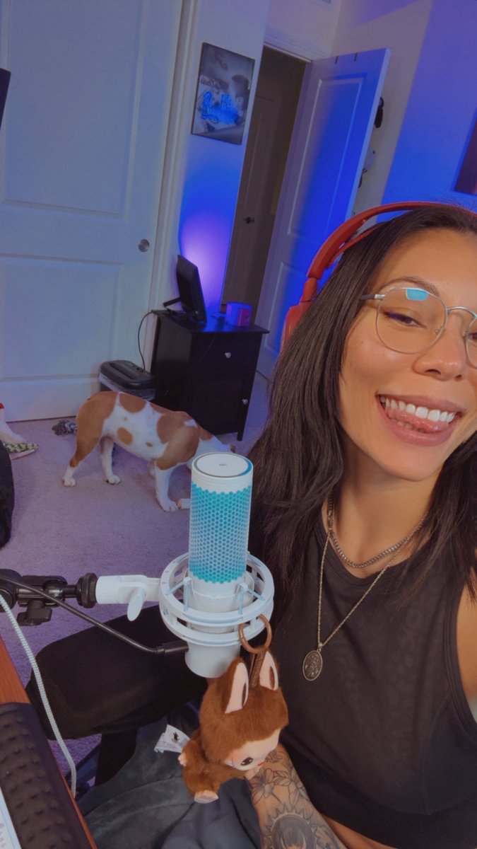 MiaYim's tweet photo. Happy BR2 day! 

https://t.co/VzAuLFpv4h https://t.co/T8V1Y6J4L2