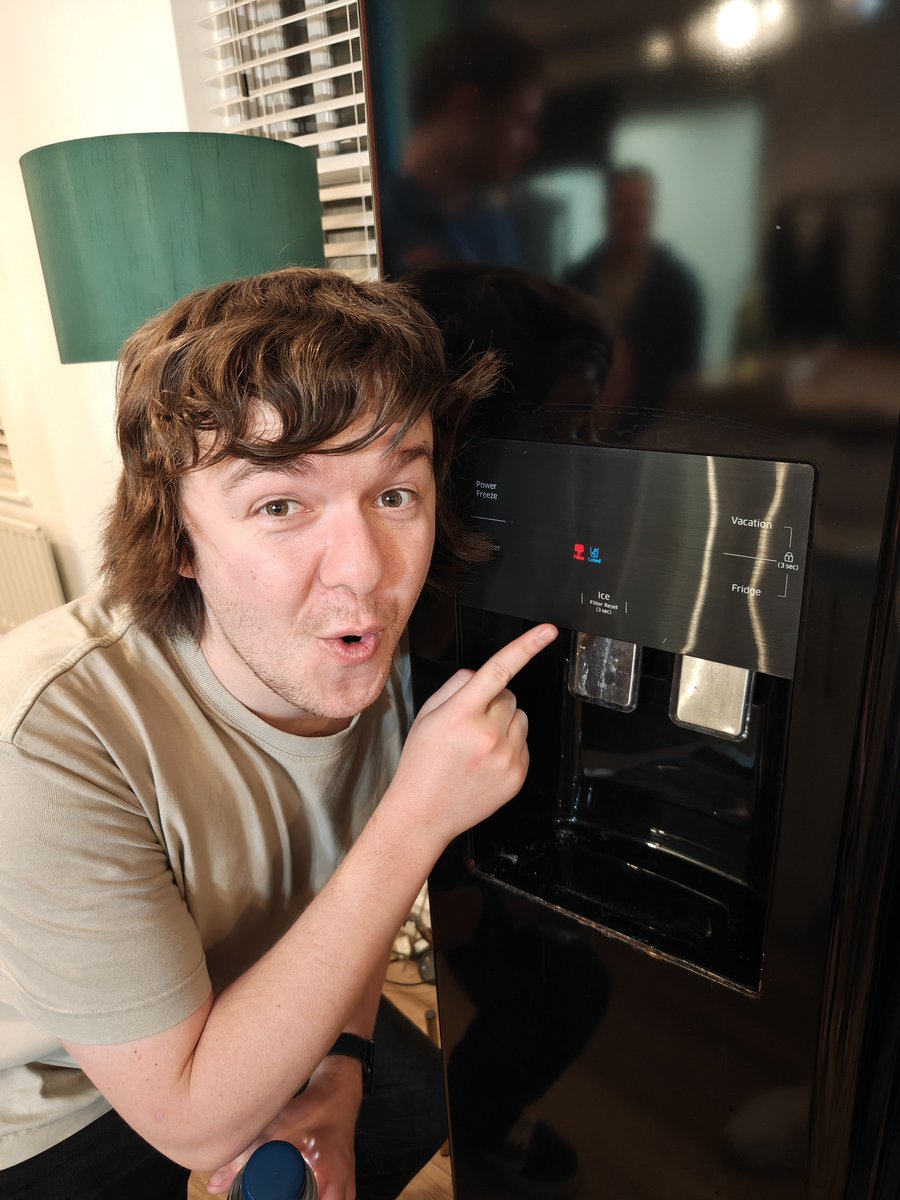 CubedCon's tweet photo. Even our office freezer is Cubed! (feat. @FraserIRL) https://t.co/D4Y2r3CUhn