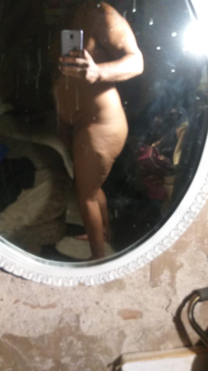 PapissCalientes's tweet photo. Cholo caliente 🔥 Buscando quien le dé verga, ¿quién se apunta?

Sígueme para más contenido @PapissCalientes 
Machos reales buscando otros machos 🧔🏻‍♂️

@ElRinconLGBT https://t.co/CECKuQikki