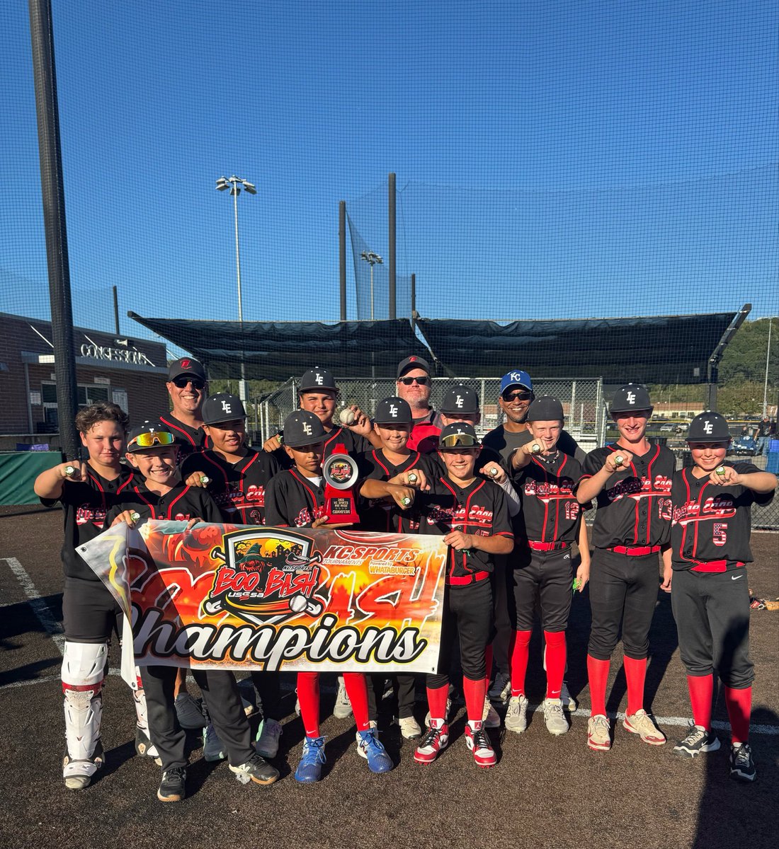 KCSPORTS's tweet photo. Congratulations to both of these teams for making it to the championship in our Boo Bash at Mid America! #PlayUSSSA
13AA:
π₯- @iebaseballkc
π₯- @EngagedBaseball
@USSSA_Midwest | @USSSABSBL | @USSSA_KC | https://t.co/jURDGhZFdU