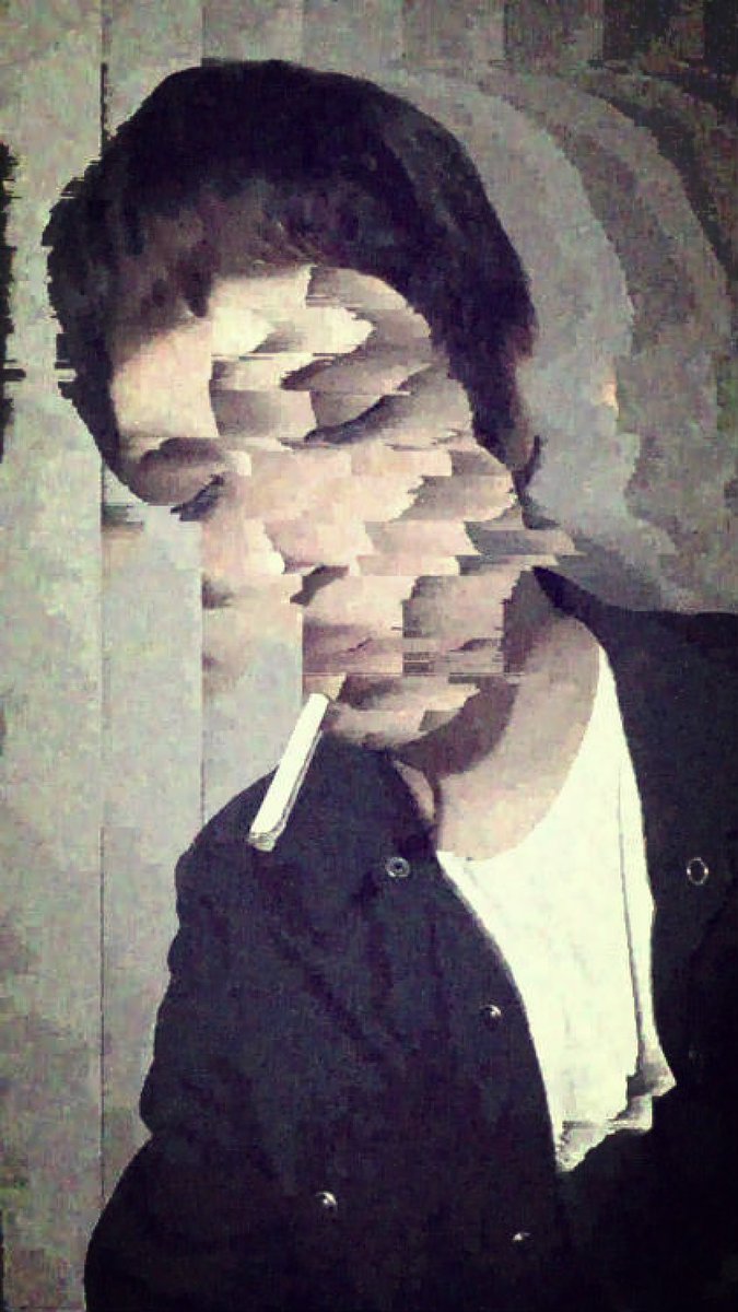 Wardenpsl's tweet photo. meu deus eu amo editar foto e ficar assim https://t.co/yNGajz8XHv