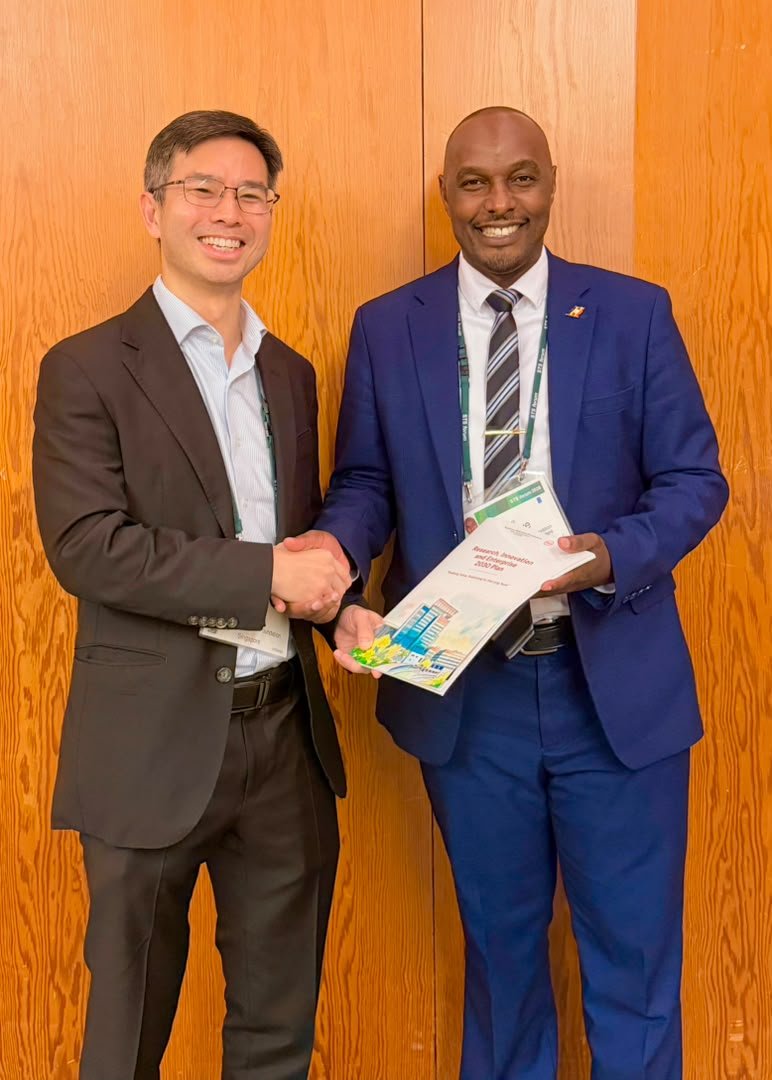 nrmwesternug's tweet photo. While in Kyoto, Japan, Hon. Eng. Jonard Asiimwe Akiiki, has held an engagement with Mr. John Lim, CEO of the National Research Foundation, Singapore, to explore opportunities for strategic partnership and technical cooperation.

#EngJonard #KyotoJapan https://t.co/Qr07oWVcCw