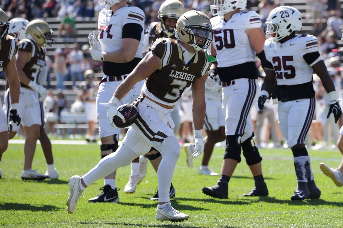 LehighFootball's tweet photo. Vibes are high as we hit the bye 📈

Fordham Gallery: https://t.co/KXAeIRYwlW

#TheNest https://t.co/3KiIO95EbV