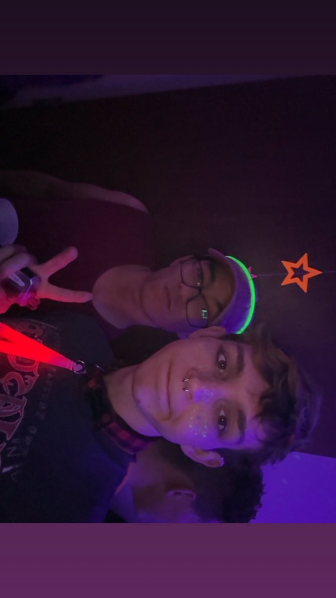 RaythTheWolf's tweet photo. Small cons lowkey slept on 🐾 https://t.co/mLdb4JysQf