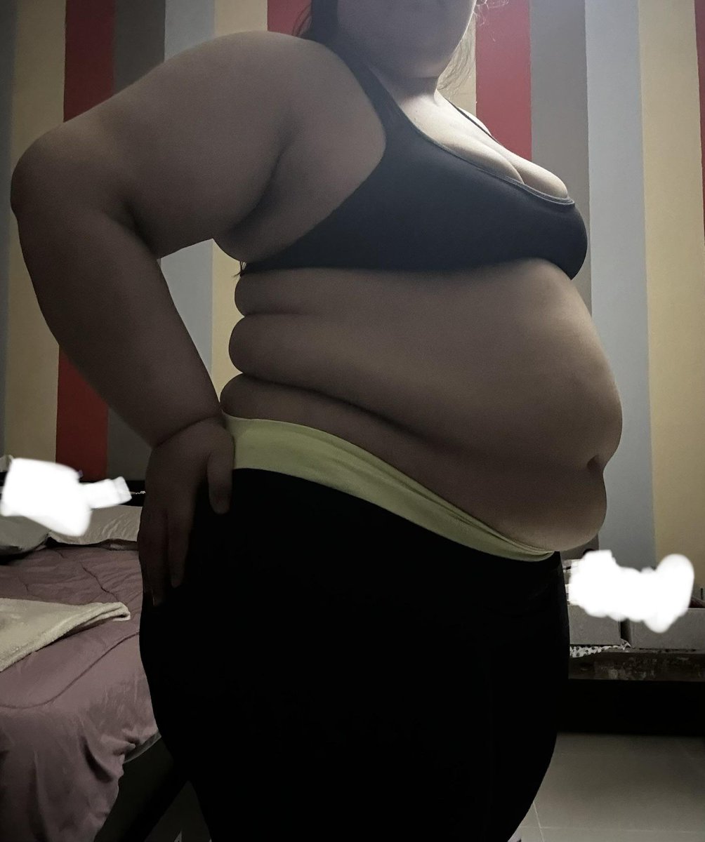 ObeseSupremacy's tweet photo. Ready to visit that new buffet and finally hit the new PR! Now that's what I call a dedication. https://t.co/LfkcXKmGXq