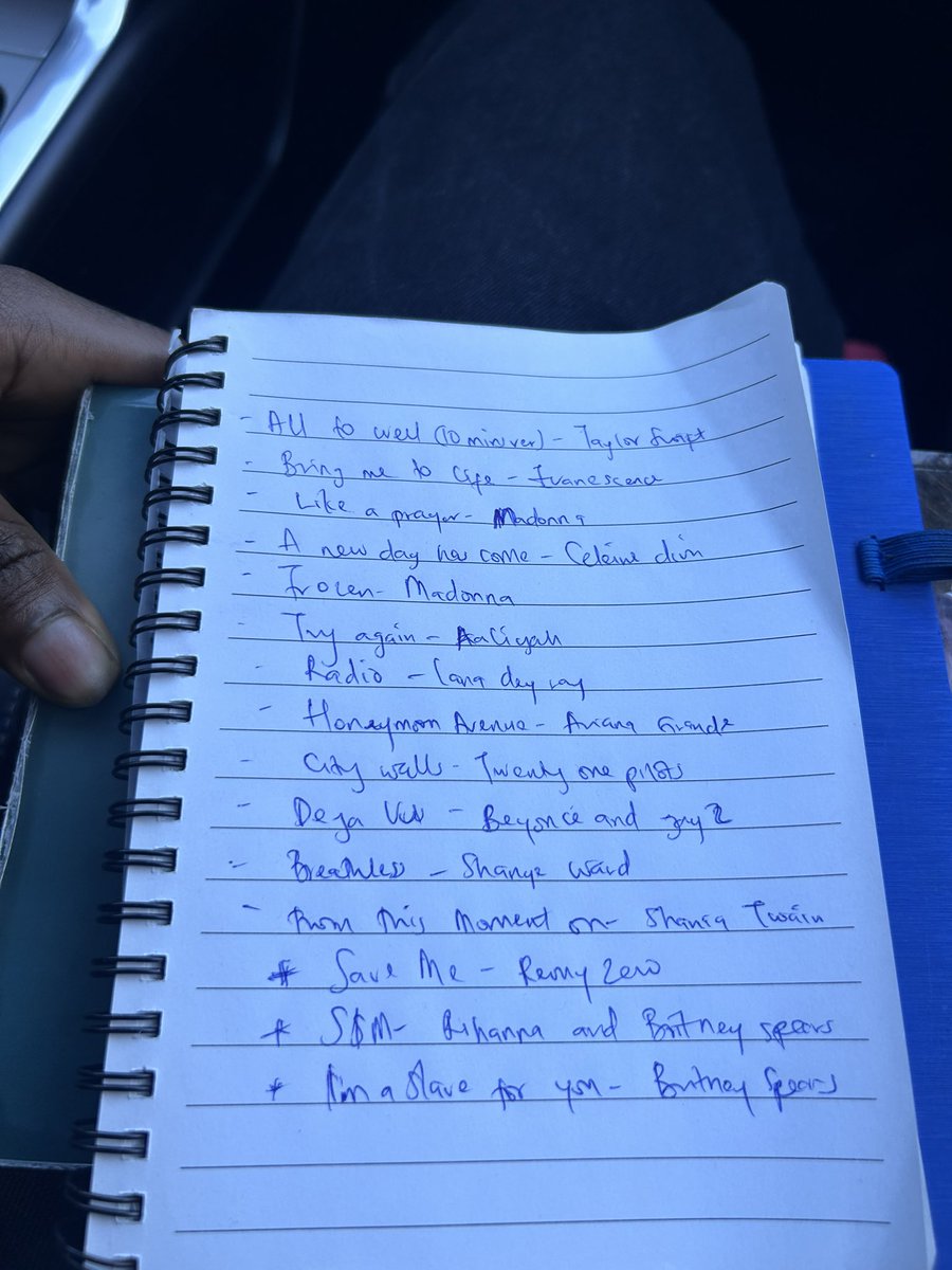 Tony4yly's tweet photo. My top songs of all time unranked. BTW how’s the writing? ✍️ https://t.co/0sEApmRzKJ