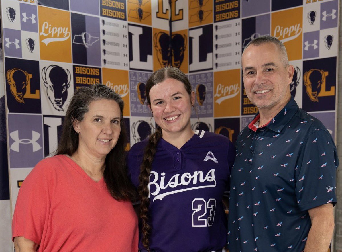 unitymidwest18u's tweet photo. Congratulations to @MivieLamb2027 and her family on their official visit to Lipscomb, hard work and dedication lead to this success. https://t.co/XF7pruuYgT