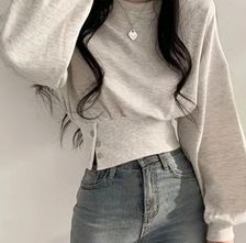 greenda64944758's tweet photo. マルチバッグ！？ステッカー付き！？
そんなん欲しいに決まってるじゃないの😇
ライビュ会場が近くにない民はどうすれば…
RP https://t.co/mo1H3hXIYO