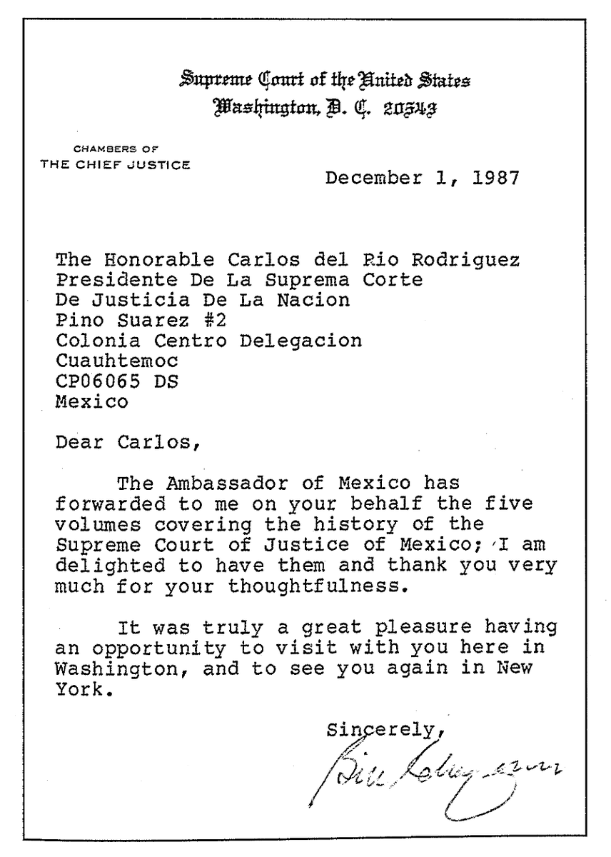r_ibrain's tweet photo. Encontré esta carta que le escribió el Chief Justice de la Corte Suprema, William Rehnquist, al ministro presidente Carlos del Río; quien le mandó cinco libros sobre la historia de la SCJN. Le agradece por los encuentros en Washington D.C. y Nueva York. https://t.co/pNDd5Z8yuS