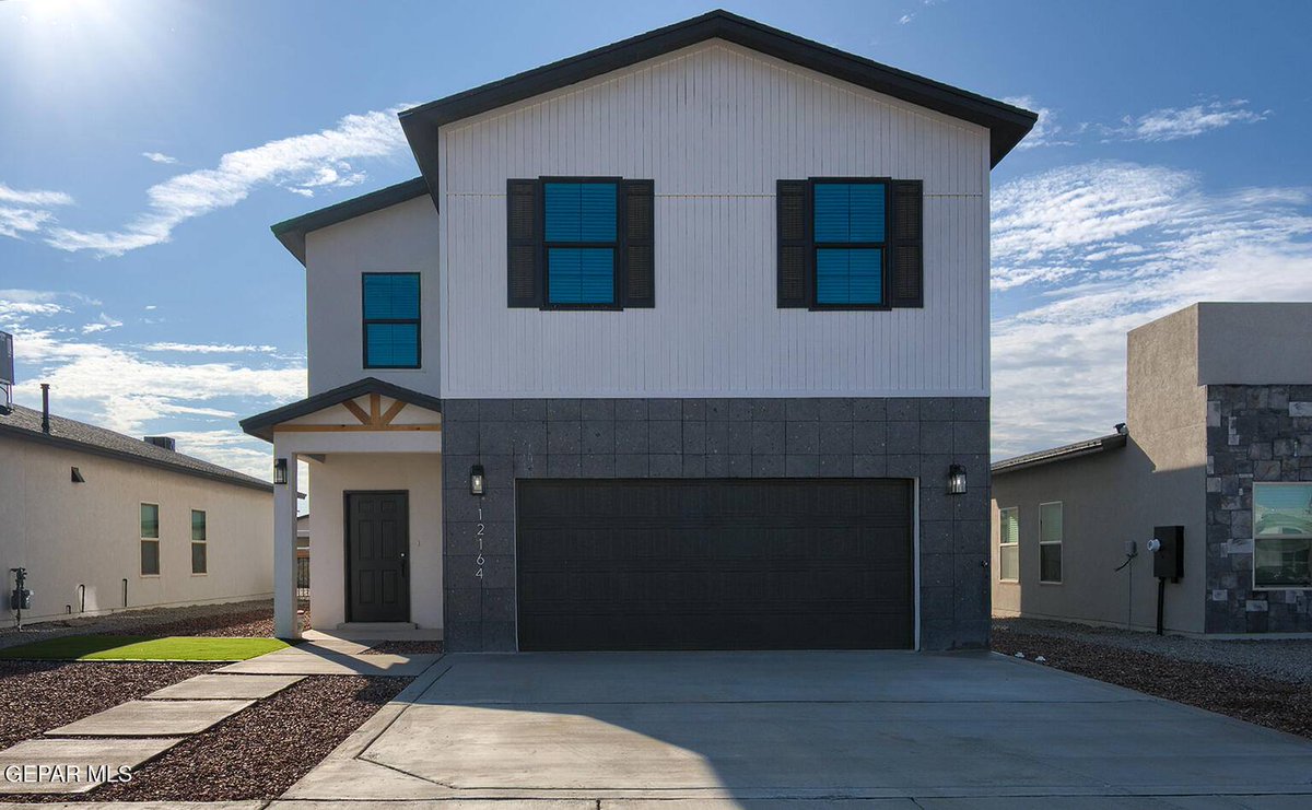 JRod7912's tweet photo. Looking for a home on the North East? 
Minutes away from Fort Bliss? 

12164 BAHJAT DR, El Paso, TX 79934 just hit the market!

Take a look at this awesome space: 

https://t.co/NqRJCPM5yr https://t.co/E3rSZhIviN