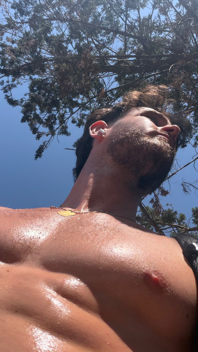 LesBgDuPaf's tweet photo. #Athlétisme #PoleVault #SaultALaPerche #OlympicGames #Olympics #JeuxOlympiques Anthony Ammirati you're still on my radar 🤯🔞🔥 #LesBgDuPaf #BgAlerte 📺🚨 https://t.co/ytP3iJvusU