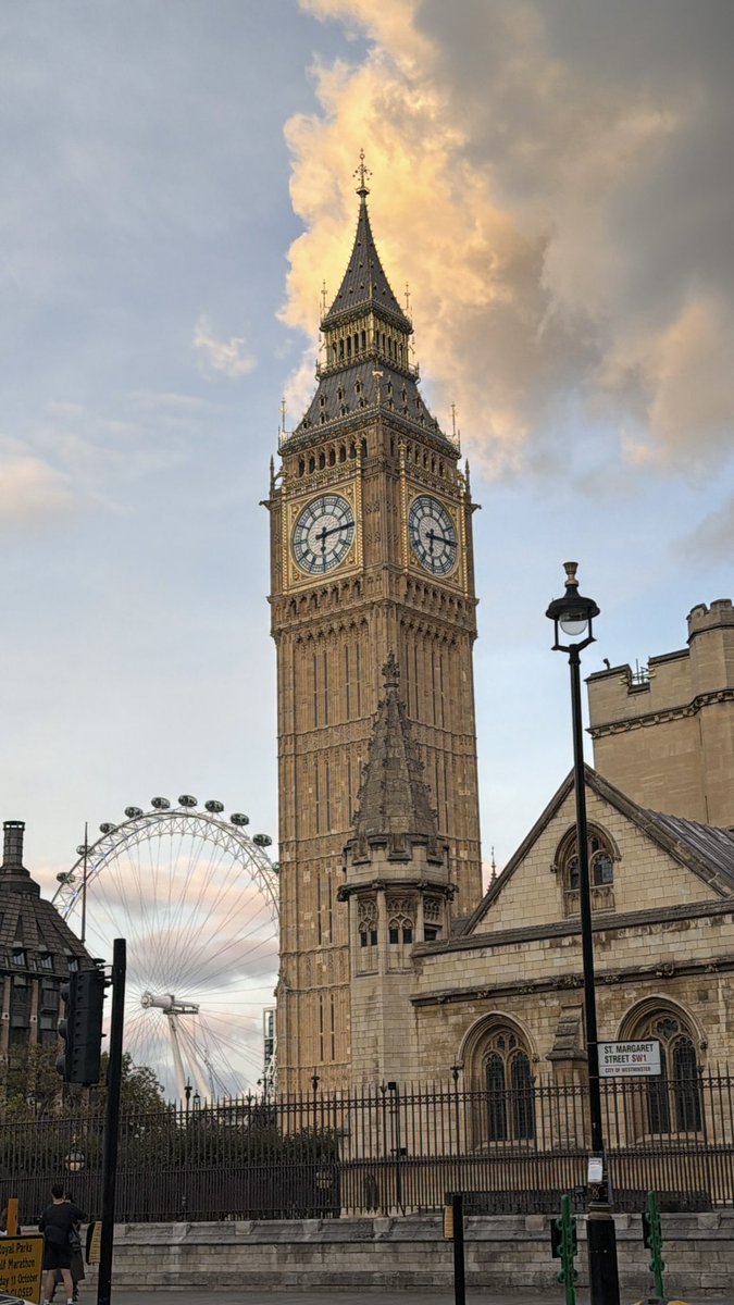 secretsiiren's tweet photo. London, 3rd Oct 2026 https://t.co/sXZVZJSqk8
