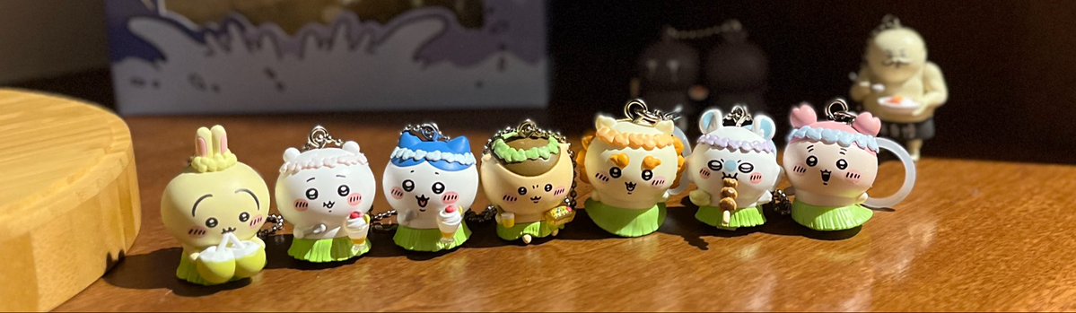od6ygn's tweet photo. 種類違うけどきゃんわ…
らっこ先生はどうしよう〜！🦦 https://t.co/MC6qJZk2W9