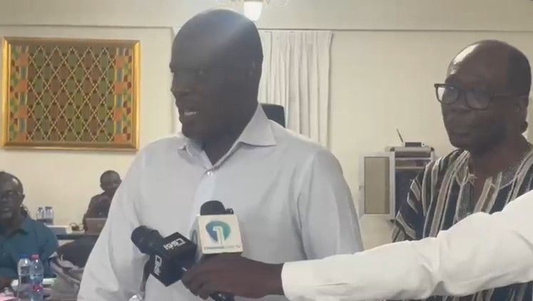 tv3_ghana's tweet photo. Education Minister visits centre validating 51,000 striking teachers’ data; first tranche of arrears due… 3news.com/news/education-minister-visits-centre-validating-51-000-striking-teachers-data-first-tranche-of-arrears-due-october-16 #Education #TeachersStrike #TeacherSupport https://t.co/G0B1zpIPyf