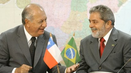 joseto_t's tweet photo. mis ídolos están muertos y mis enemigos están en el poder https://t.co/B9dvG6ecDQ