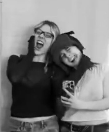 ohsimplething's tweet photo. if maisy’s not holding tatum for five seconds she explodes https://t.co/53RYqDW9CV