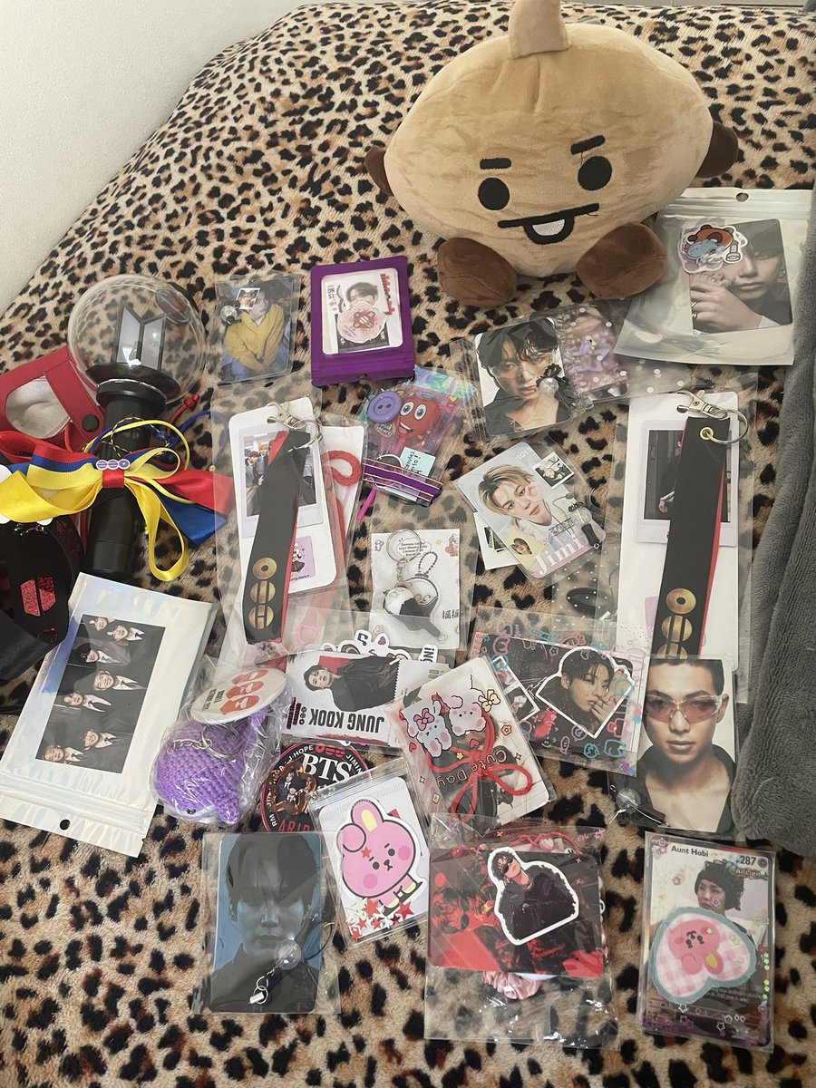 servestorm_'s tweet photo. Armys de mierda las amo https://t.co/oMJBiKGYcq