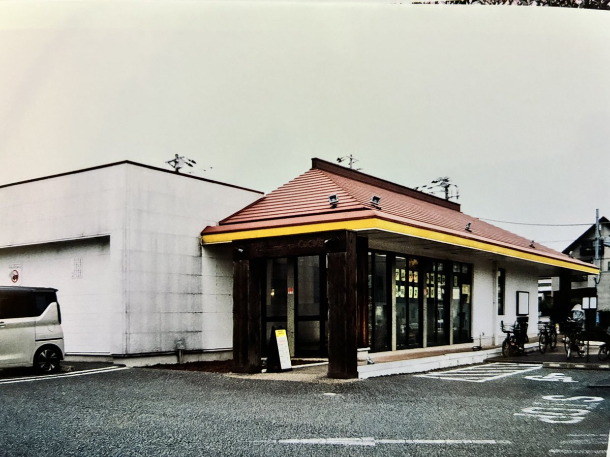 osamukanemura's tweet photo. 35㎜フィルムカラー写真　Work in progress. https://t.co/xcgYsqcjFi