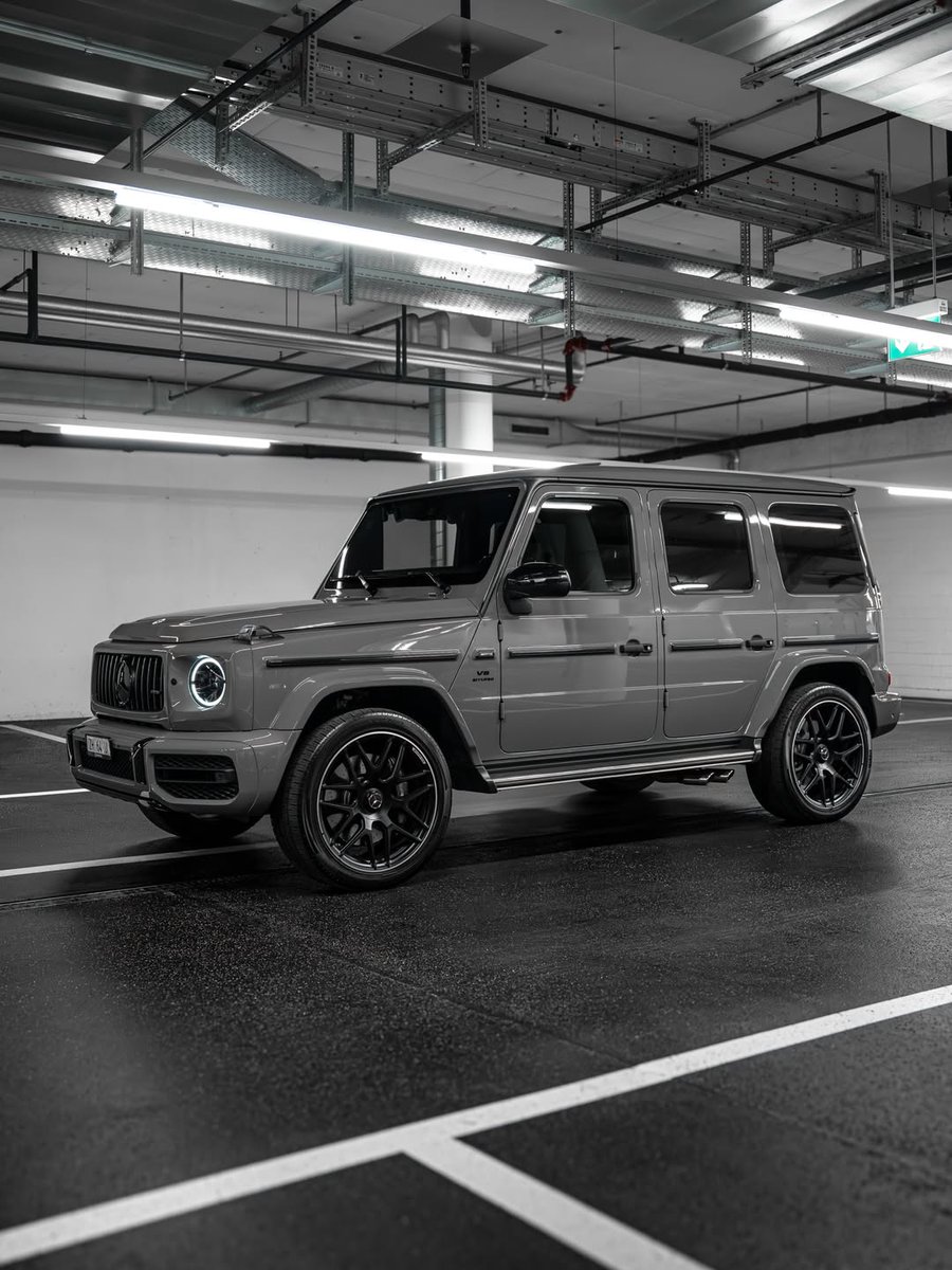 ApexDistrictX's tweet photo. Stealth G63 AMG on Classic Grey! 🌪️ https://t.co/ko0hp6fnSK