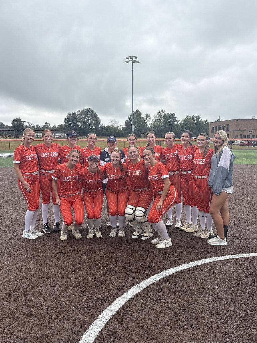 Abigail_Smith28's tweet photo. Great day of scrimmaging with @EC_BulletsLyons despite the rain! Loved getting to play with these girls again! 💙🧡 Here is a triple and some BP from today! Looking forward to a great fall! @WallaceStSB @SallieB34 @Clyons37 @EastCobbBullets @CarleighNester @CoachDailyNCSA @NCSA_Softball @ExtraInningSB @LineDsoftball @PrepSoftball @IHartFastpitch @JAXCoachE @HolliMitchell8 @sydbenz @CoachBurns17 @CoachKRyman @coach_higg @CoachKuhlmeyer @Coach_Mo24 @AshleyWadeUNCW @KylerHolton08 @alyss_33 @CatchingIron @ashlieghmclean @CoachHampton_ @JoeGuth08812179 @coachjp_uwf @coach_kgreen @amanda_daneker @kass_smith14 @kianarae20 @e_newellcoach @MackPuck01 @NateTompkins @ElizabethH_99_ @MegPlesko9