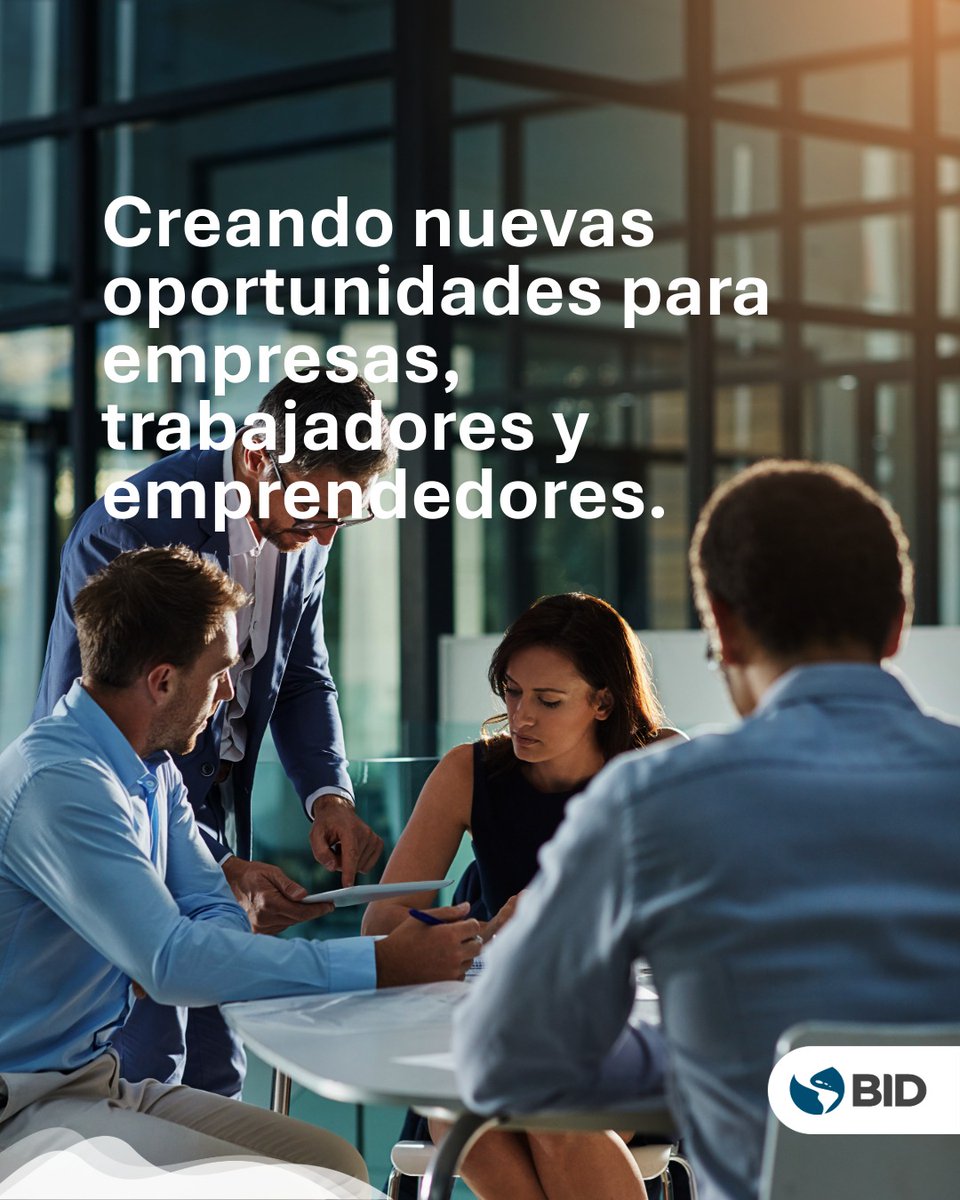 el_BID's tweet photo. 🌐 Las exportaciones de servicios prestados digitalmente de #AméricaLatina y el #Caribe pasaron de US$18.500M en 2005 a US$87.700M en 2024. 

Sin embargo, la región solo representa el 2% de las exportaciones mundiales de estos servicios. ¿Cómo impulsar la próxima ola de crecimiento? 

📖 Descarga el informe: https://t.co/c10uwdNCbr

@OMC_es
@BancoMundialLAC