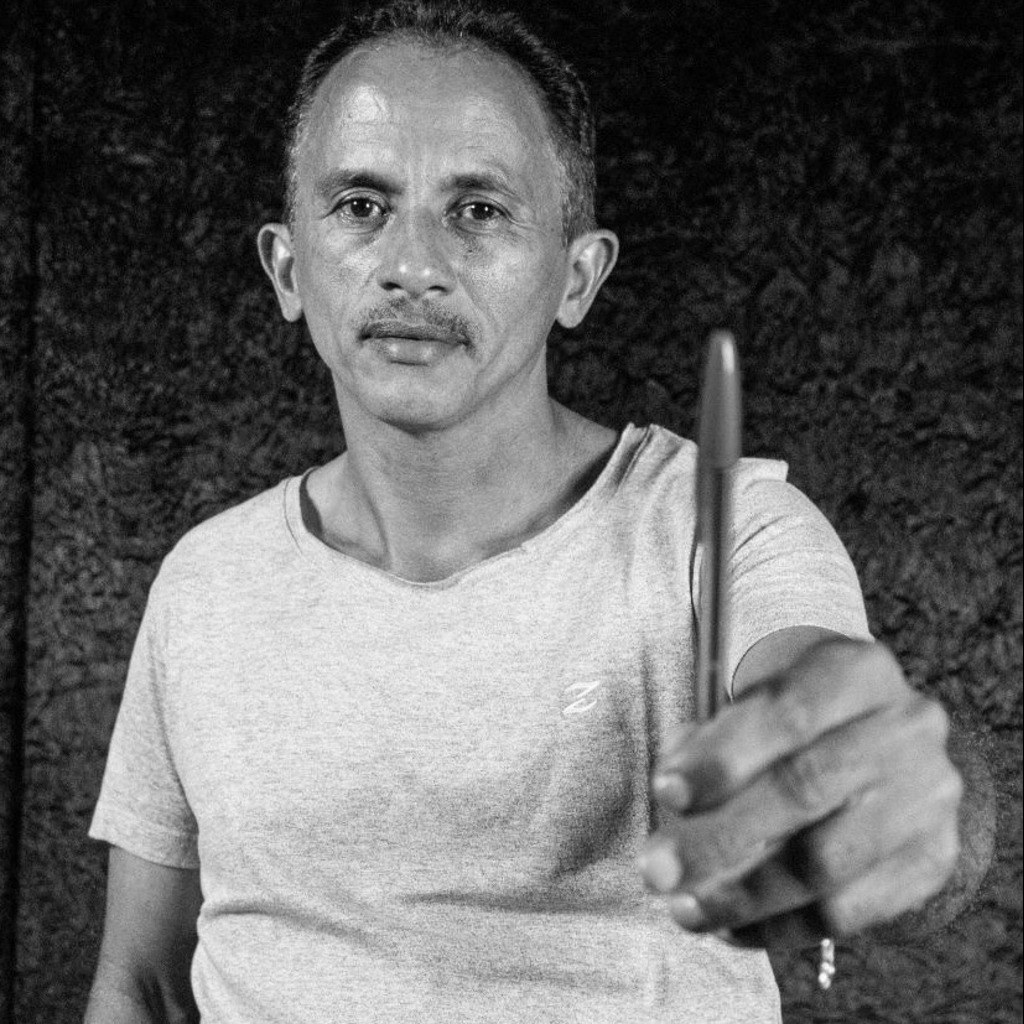 republiqueBRA's tweet photo. ❌ 🇧🇷 Manoel Gomes, o "Caneta Azul", fica de fora e NÃO É ELEITO deputado federal por São Paulo. https://t.co/jSgbH3MMqR